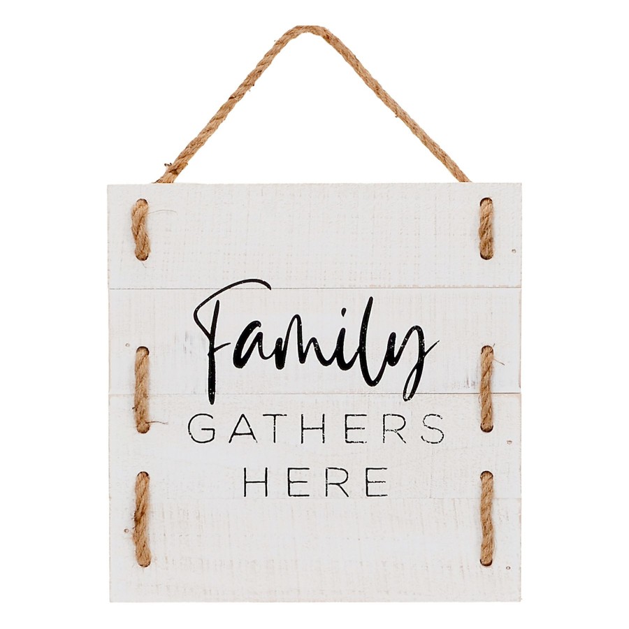 Outdoor Deacutecor * | Latest Honeybloom Family Gathers Here Pallet Wall Sign, 12